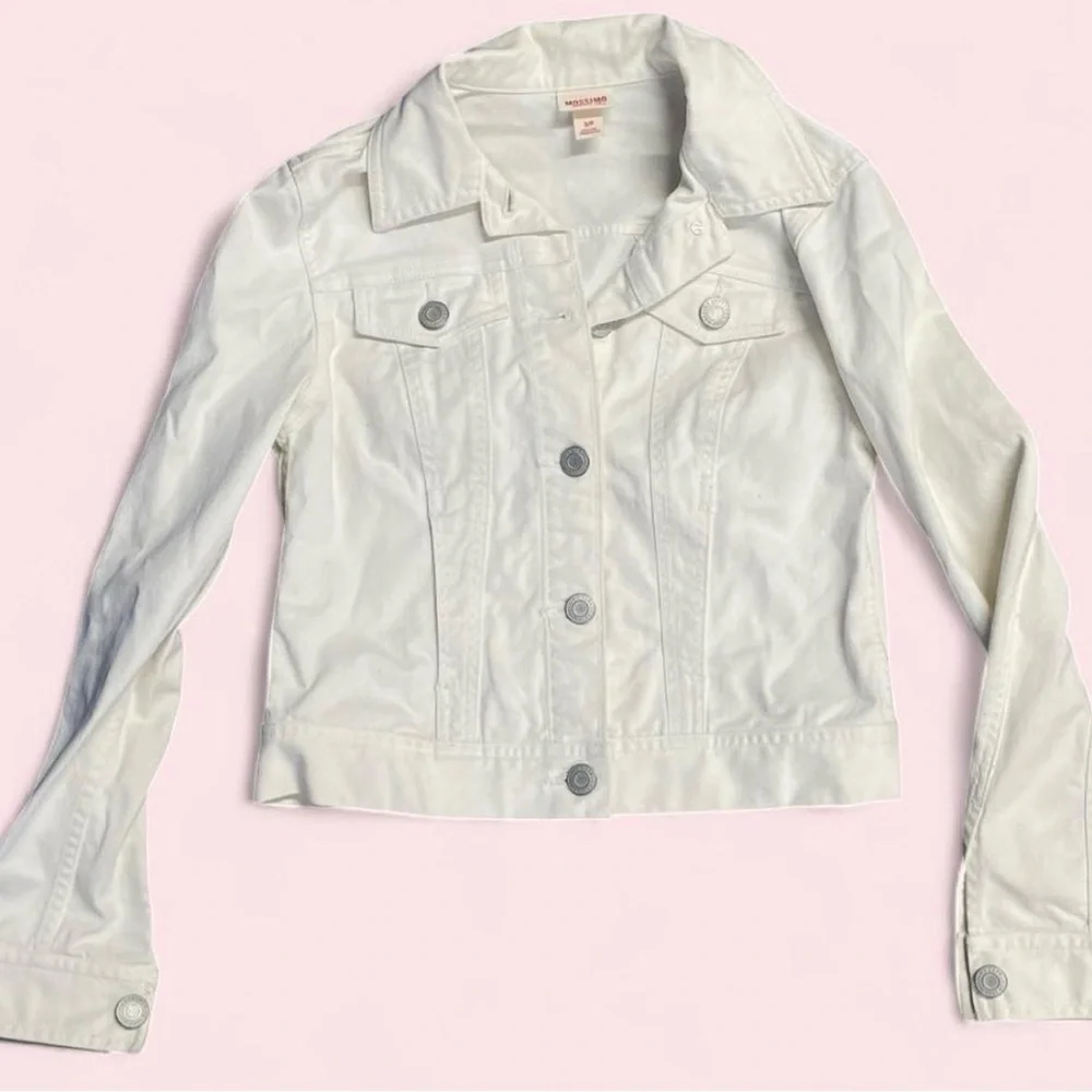 Women's Cream Jacket - Picture 2 of 8